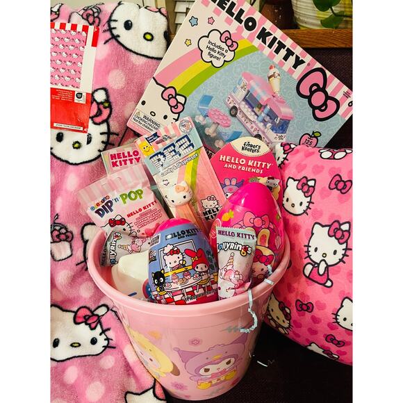 Hello kitty Easter / Gift bundle 50 70 pre school throw love pink cloud pillow - Picture 4 of 4